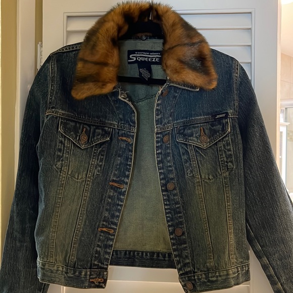 Jackets & Blazers - Squeeze Stephen Hardy Vintage jean jacket size M with removable faux fur collar